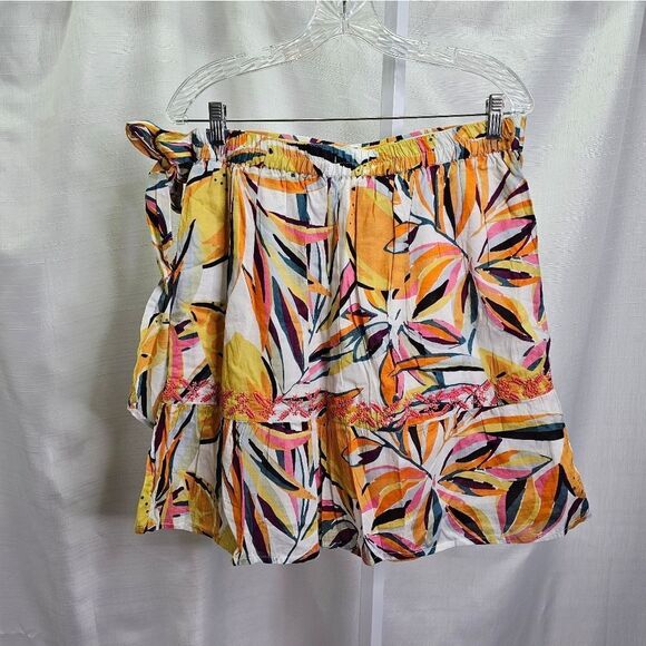 C&C California Floral Embroidered Wrap Skirt Size Large - Picture 11 of 11